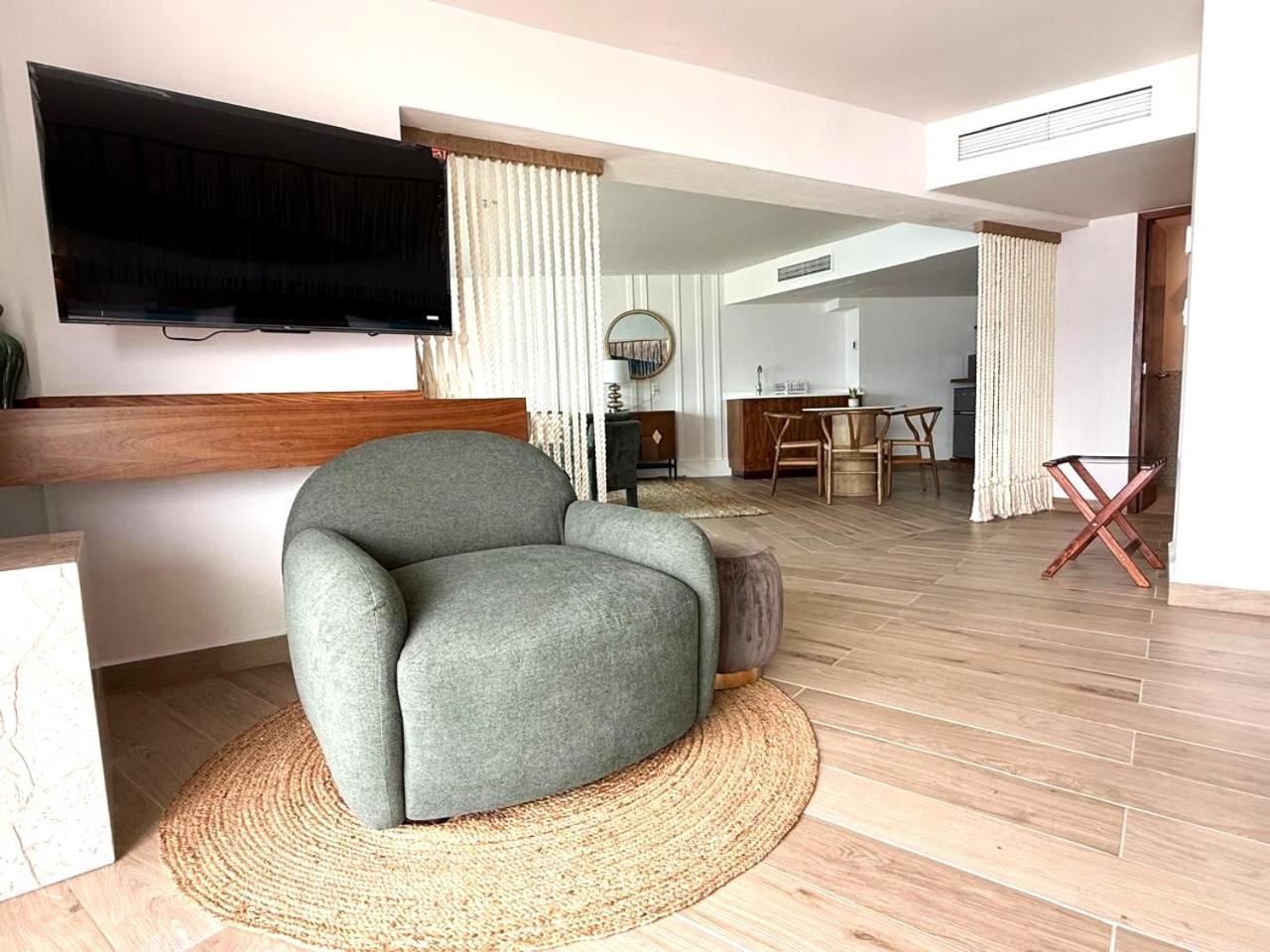 Amares Acapulco